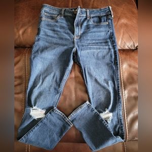 Hollister jeans size 9RW 29 L 30 high rise super skinny classic stretch